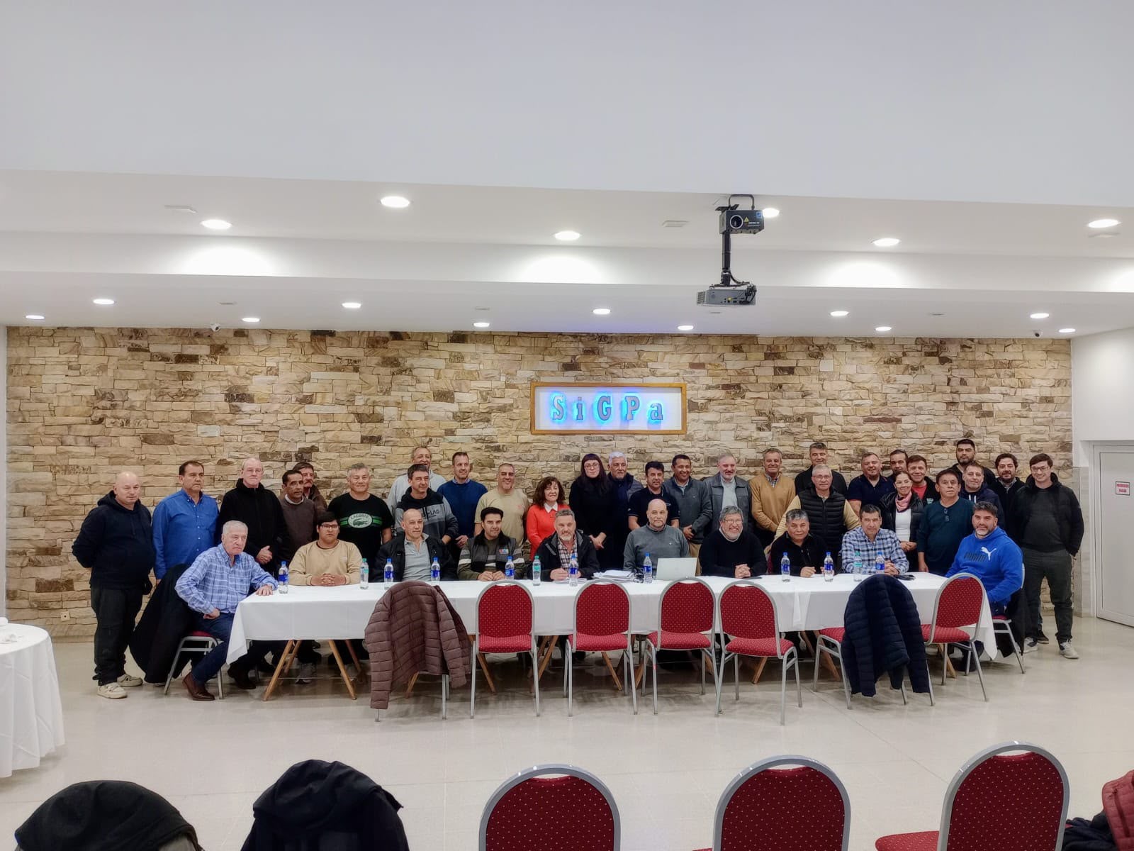 LOS CONSEJOS DIRECTIVOS DE LA FATIDA Y DE OSPIDA SESIONARON EN LA PAMPA